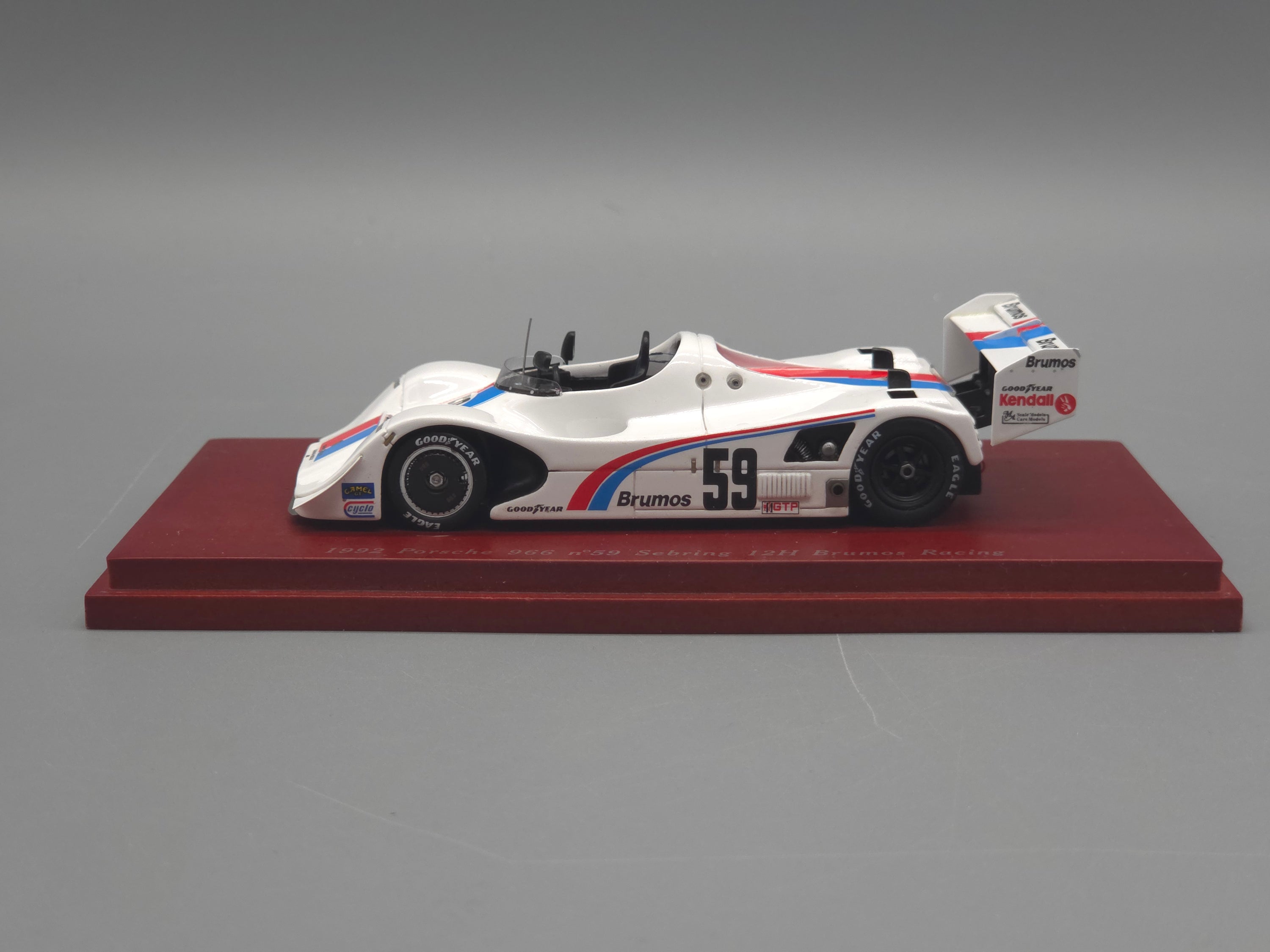 Model Cars 1:43 Minichamps Mercedes Benz SL65 AMG Black Series Silver with original packaging