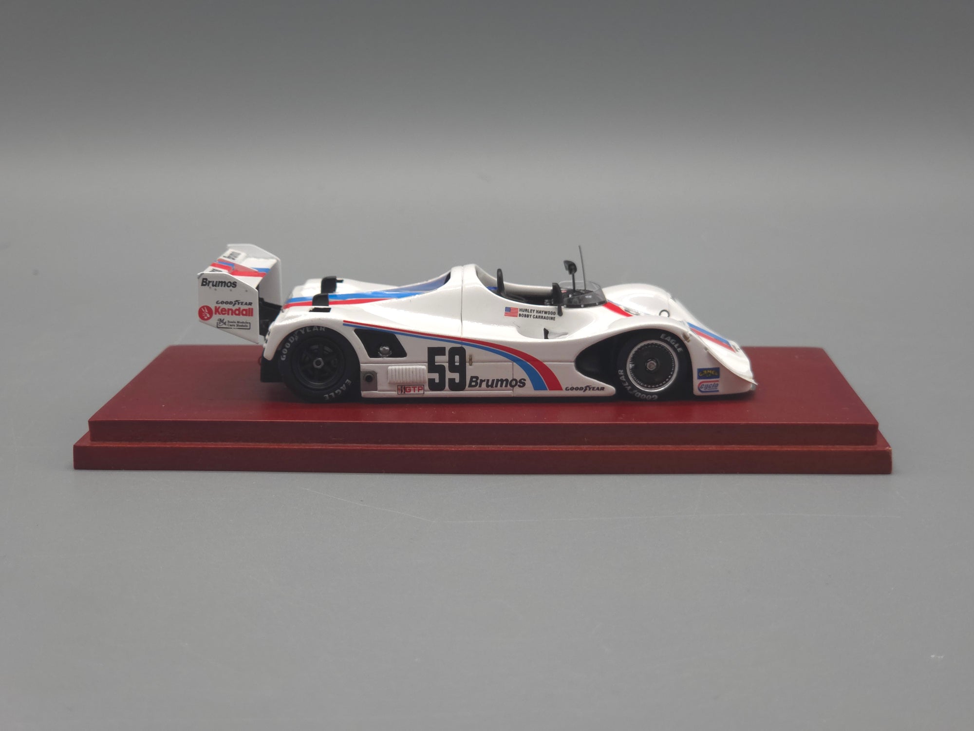 Model Cars 1:43 Minichamps Mercedes Benz SL65 AMG Black Series Silver with original packaging