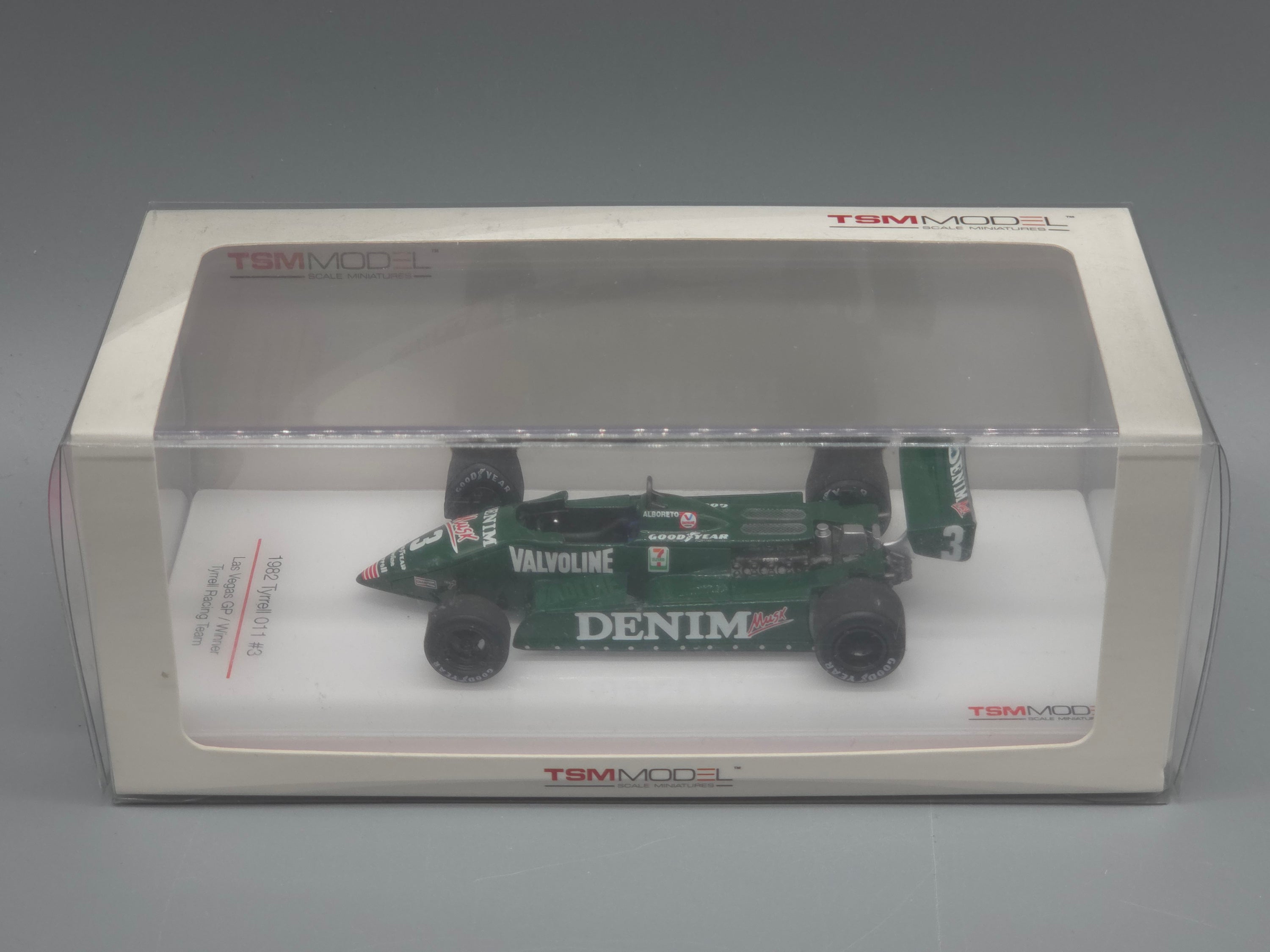 Modellautos 1:43 TSM Tyrrell 11 WINNER Las Vegas GP 1982 #3 M. Alboreto mit OVP