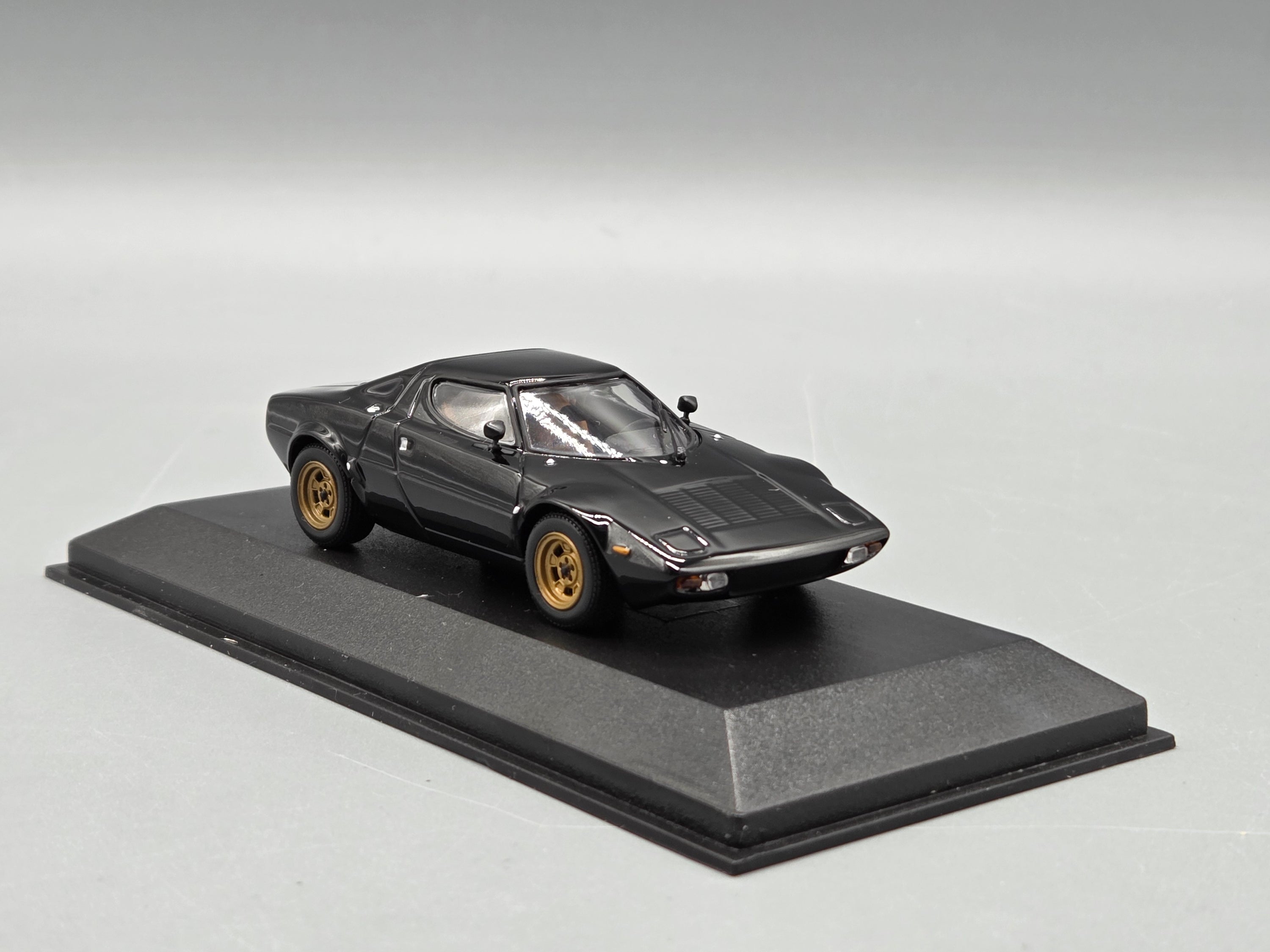 Modellautos 1:43 Minichamps Lancia Stratos Autohebdo Edition 8 Schwarz mit OVP