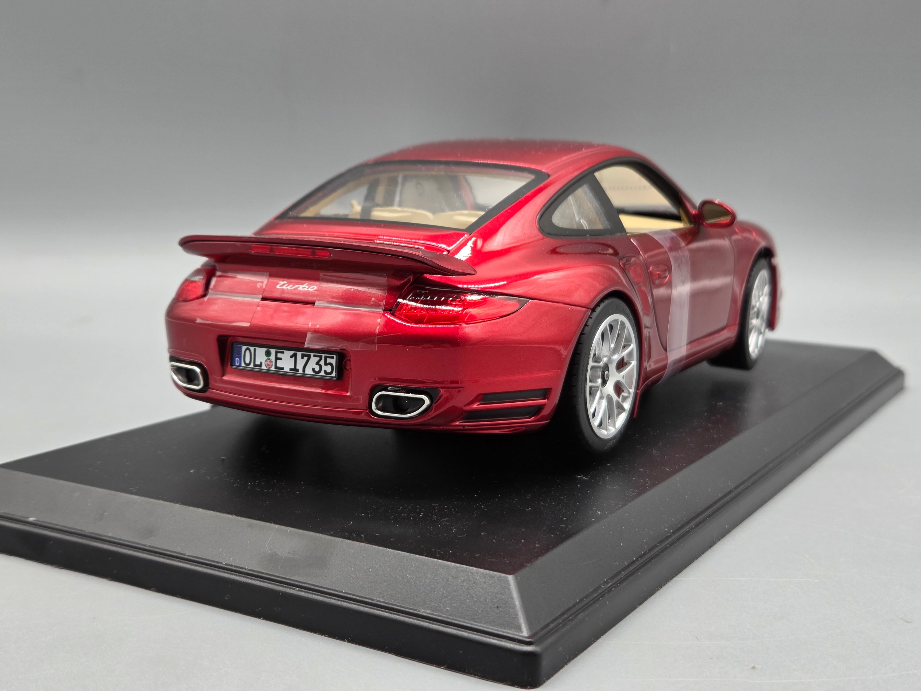 Modellautos 1:18 Norev Porsche 911 Turbo 2010 Red Metallic mit OVP