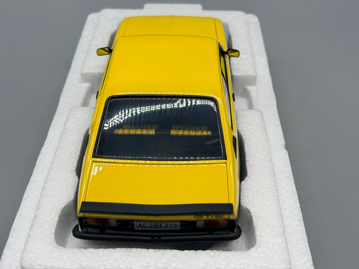 Modellautos 1:18 Minichamps Opel Kadett C GT/E 1976 mit OVP
