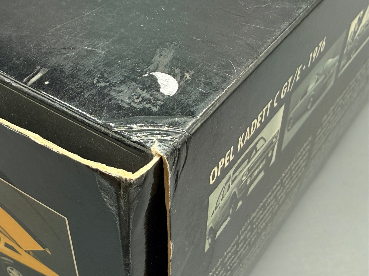 Modellautos 1:18 Minichamps Opel Kadett C GT/E 1976 mit OVP