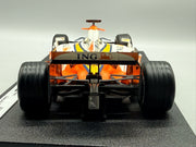 Modellautos 1:18 Hot Wheels Racing Renault F1 Team R27 Giancarlo Fisichella OVP