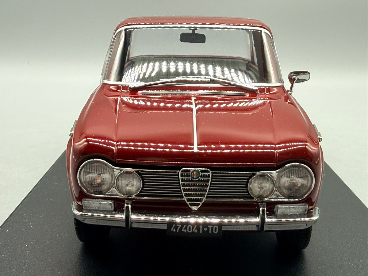 Modellautos 1:18 Mitica Alfa Romeo Giulia 1.6 Ti mit OVP