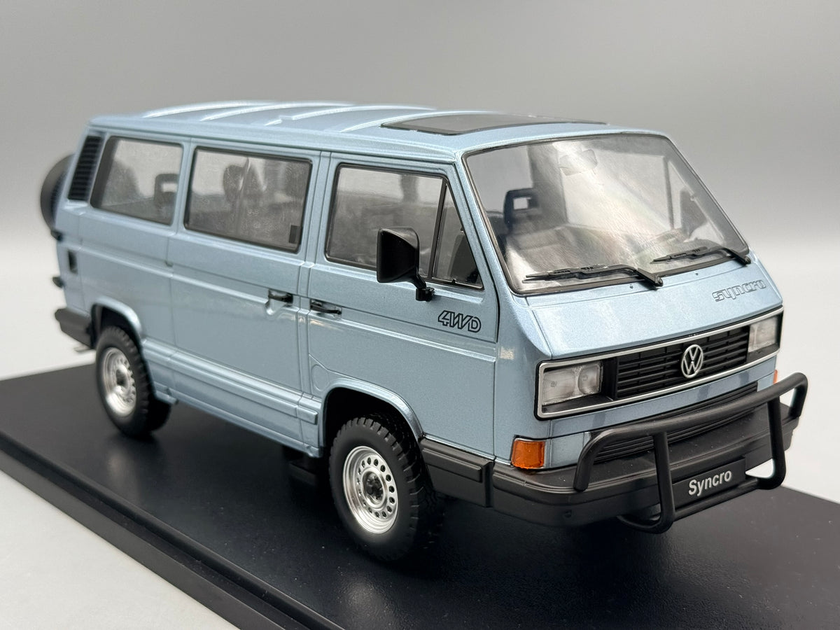Modellautos 1:18 KK-Scale VW Bus T3 Syncro 1987 mit OVP