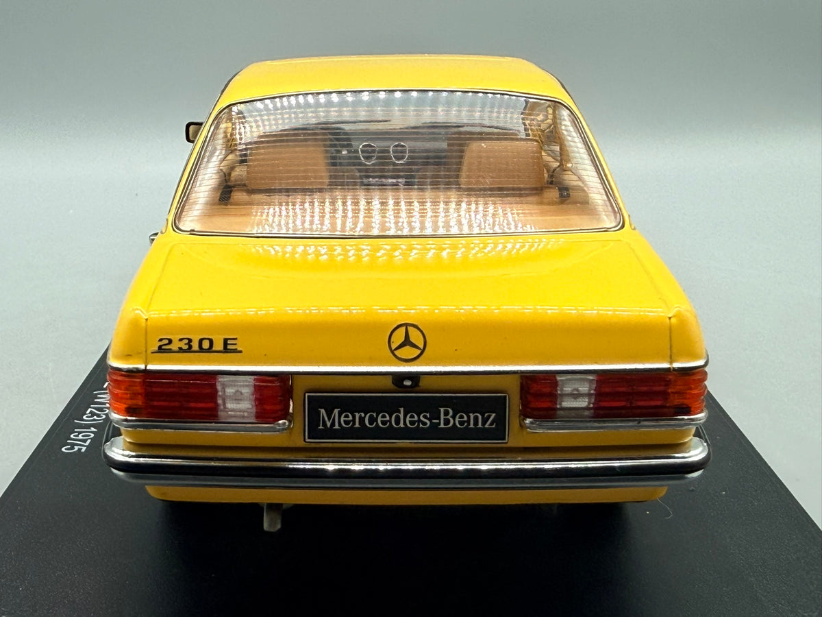 Modellautos 1:18 KK-Scale Mercedes-Benz 230E (W123) 1975 mit OVP