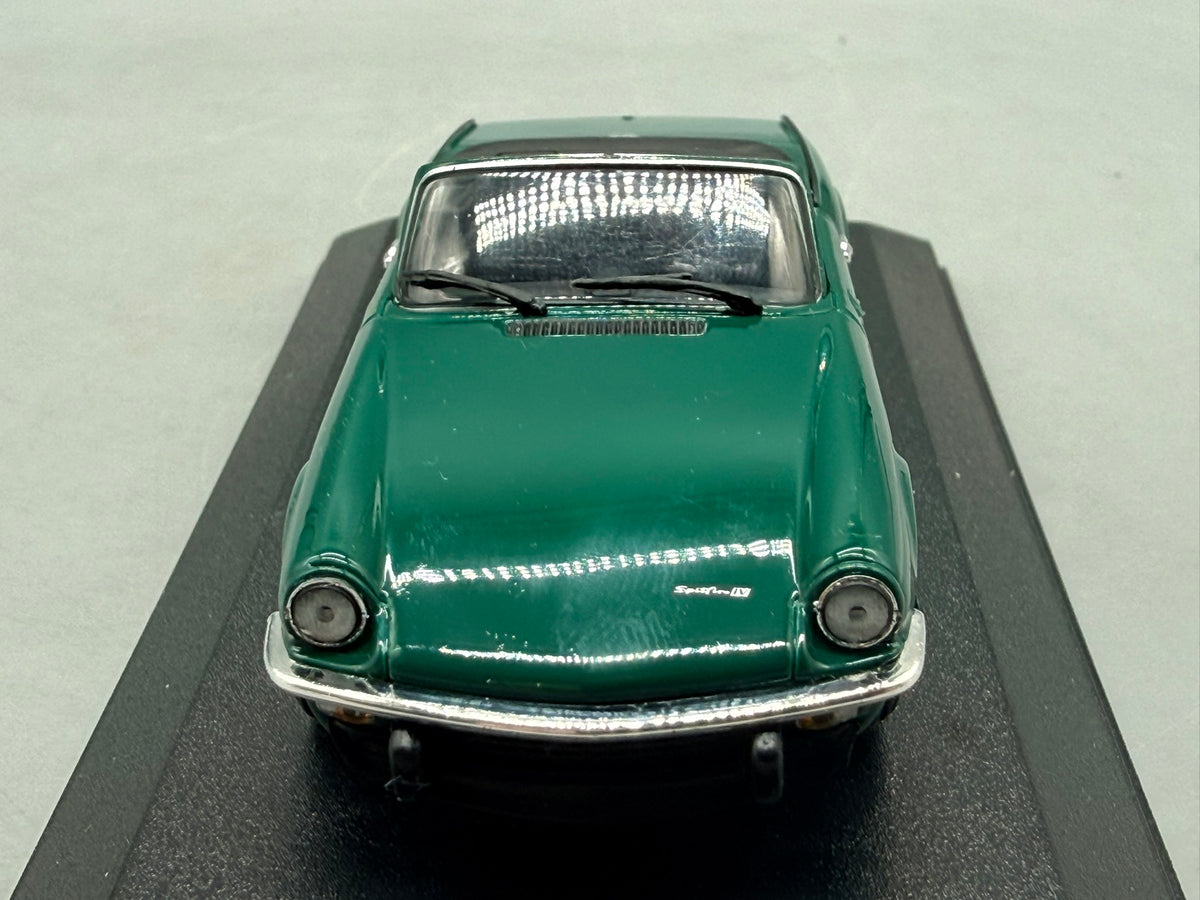 Modellautos 1:18 Minichmaps Triumph Spitfire Mk. IV mit OVP