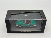 Modellautos 1:18 Minichmaps Triumph Spitfire Mk. IV mit OVP