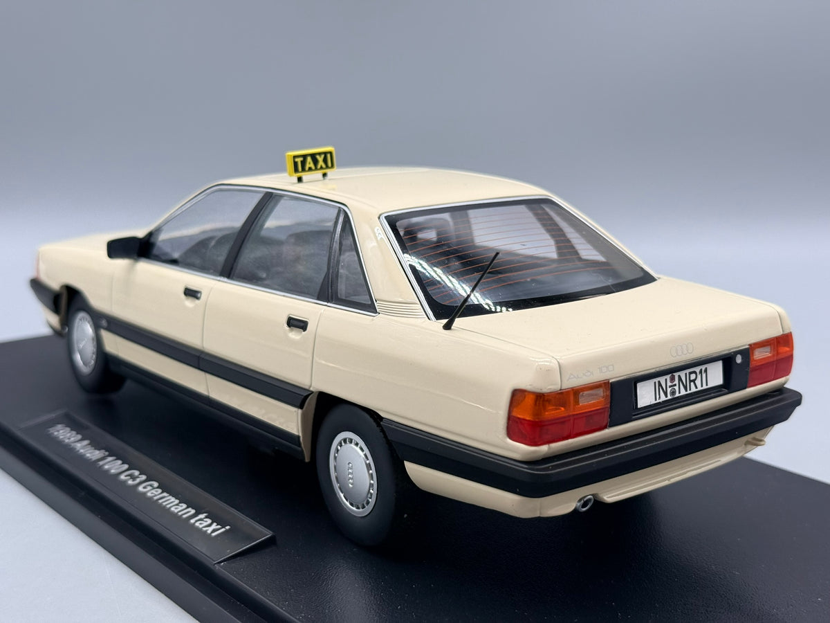 Modellautos 1:18 Triple9 Audi 100 C3 German Taxi 1989 mit OVP