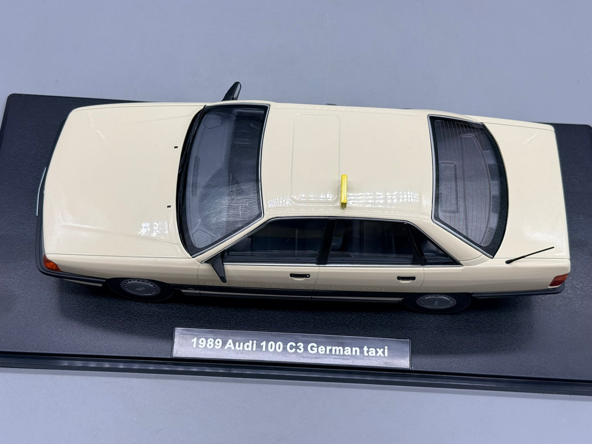 Modellautos 1:18 Triple9 Audi 100 C3 German Taxi 1989 mit OVP