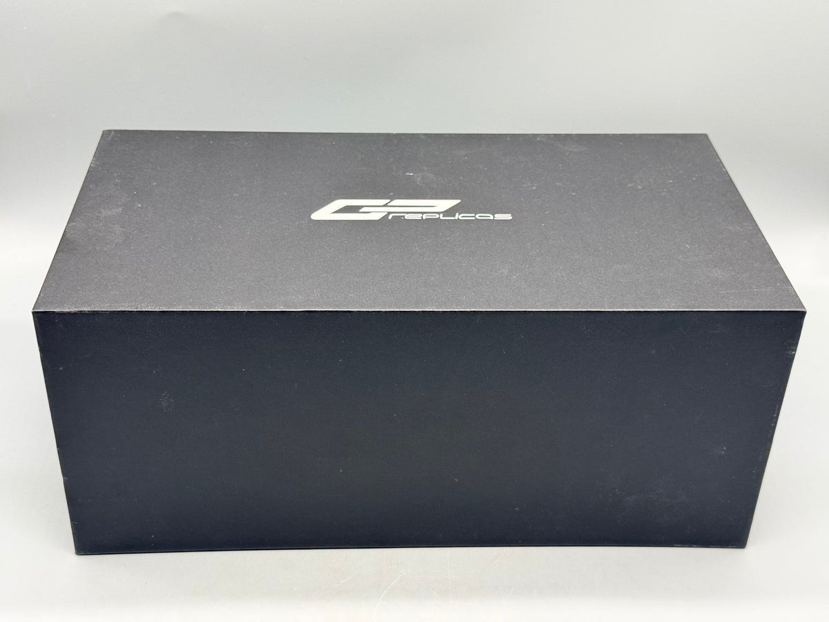 Modellautos 1:18 GP replicas RE 30B 1982 #15 241/500 mit OVP