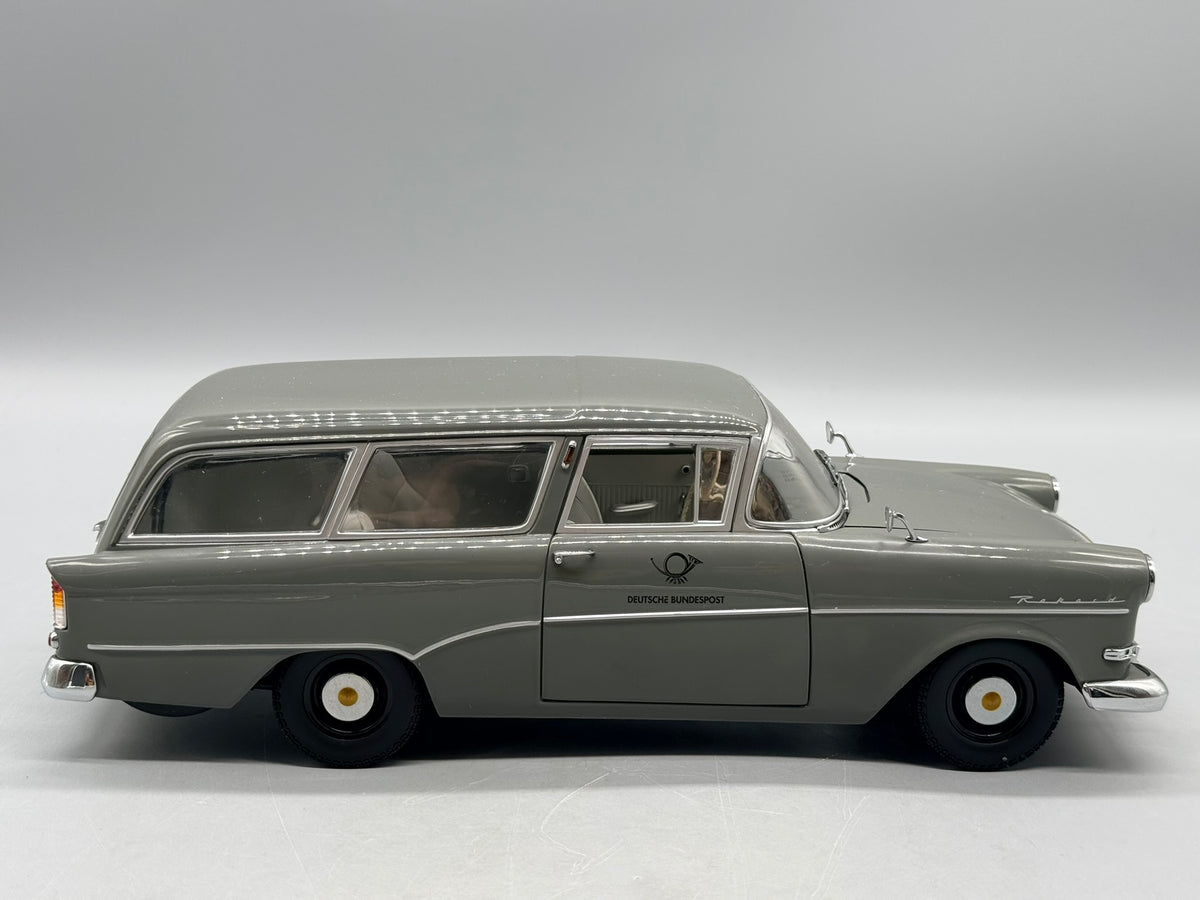 Modellautos 1:18 Minichamps Opel Rekord P1 Caravan Deutsche Bundespost mit OVP