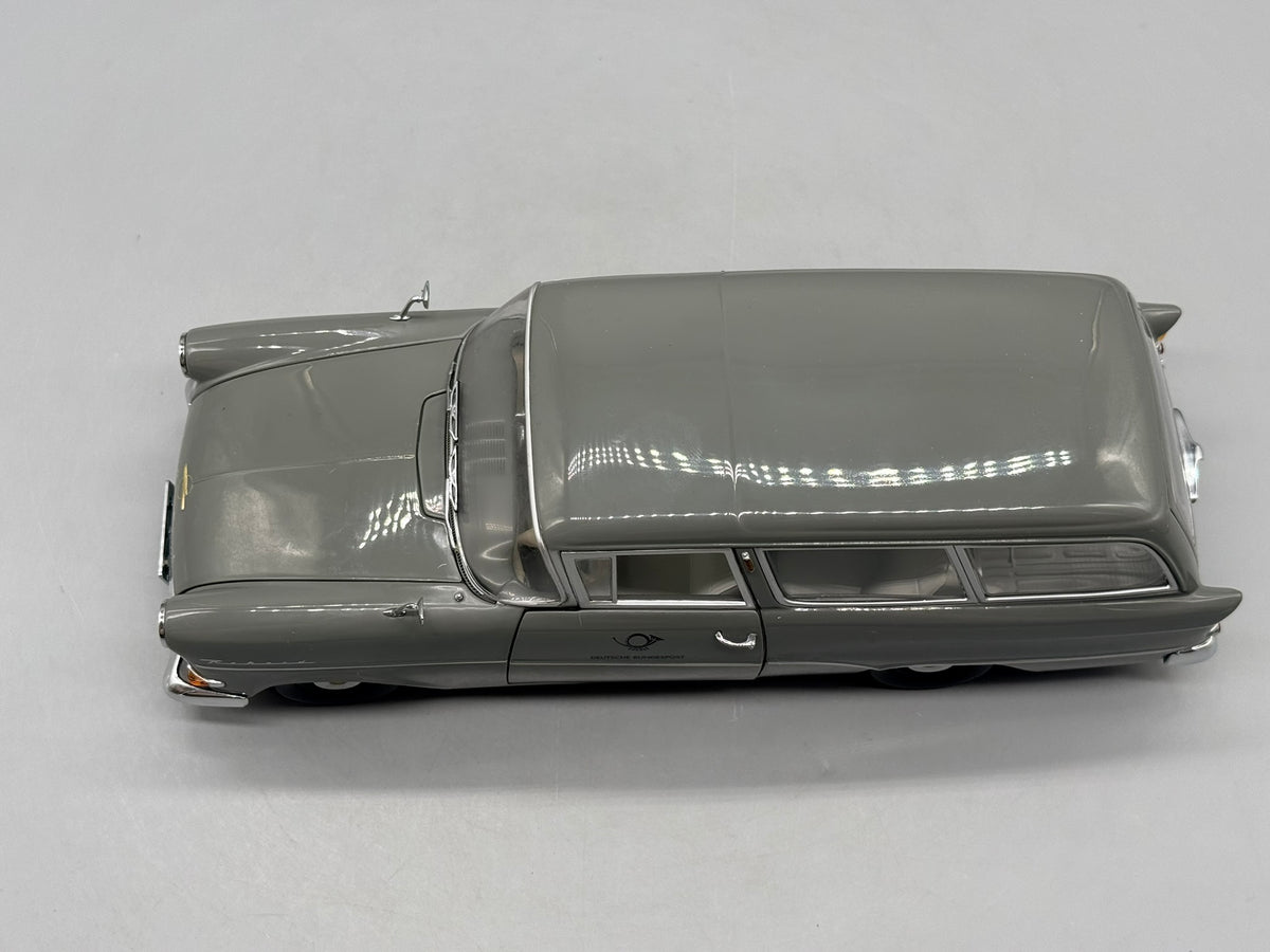 Modellautos 1:18 Minichamps Opel Rekord P1 Caravan Deutsche Bundespost mit OVP
