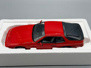 Modellautos 1:18 Minichamps Porsche 924 1985 mit OVP