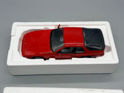 Modellautos 1:18 Minichamps Porsche 924 1985 mit OVP