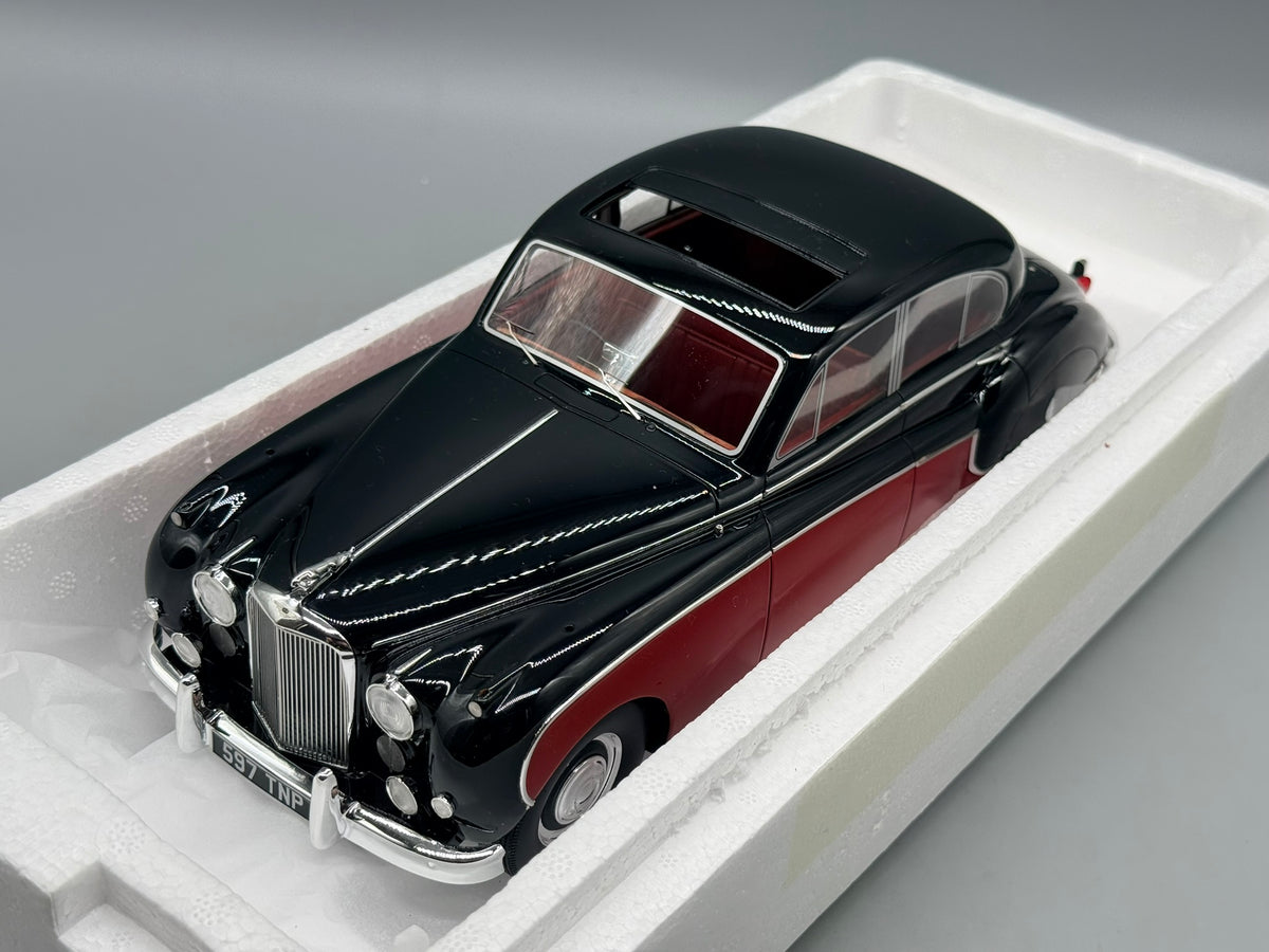 Modellautos 1:18 BoS Models BOS408 Jaguar MK VIII mit OVP