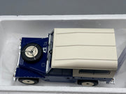 Modellautos 1:18 BoS Models BOS382 Land Rover Lightweight Series III mit OVP