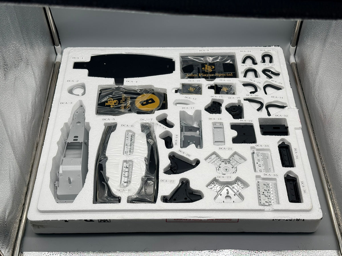 Modellautos Bausatz 1:8 Pocher Lotus 72D 1972 British GP mit OVP
