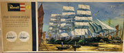 Modellschiff Bausatz 1:96 Revell Thermopylae mit OVP