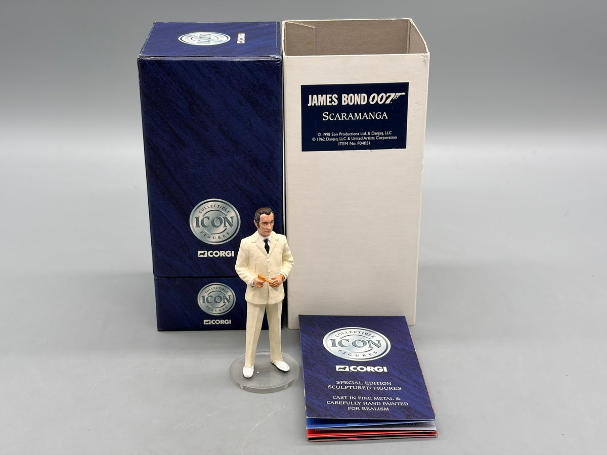 Modellfigur ca.8,5cm Corgi James Bond 007 Scaramanga mit OVP