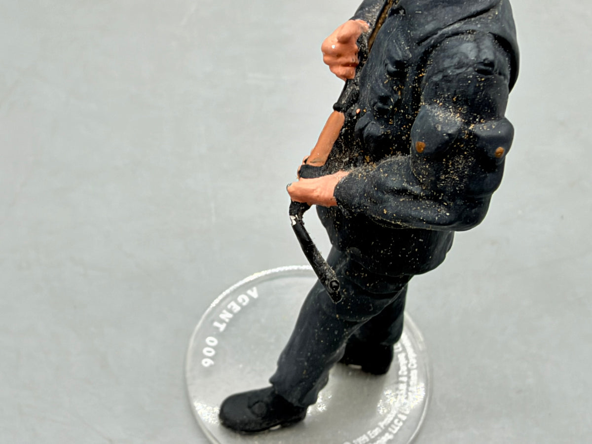 Modellfigur ca85mm Corgi James Bond 007 Agent 006 mit Umkarton