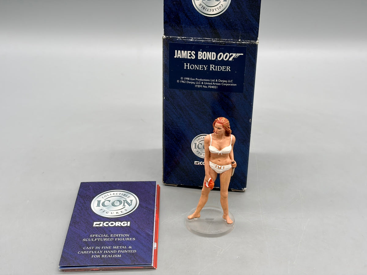 Modellfigur ca85mm Corgi James Bond 007 Honey Rider mit OVP