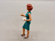 Modellfigur ca85mm Corgi James Bond 007 Miss Moneypenny mit OVP