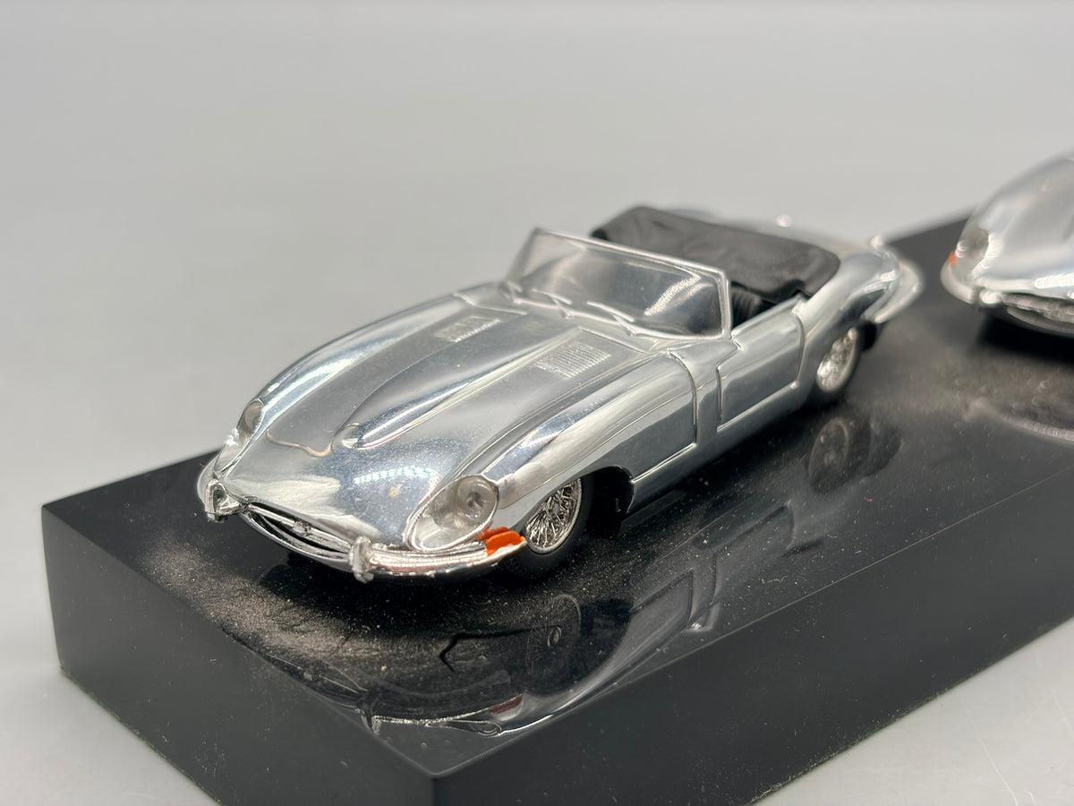 Modellautos 1:43 Corgi Jaguar E-Type Connoisseur Collection mit OVP
