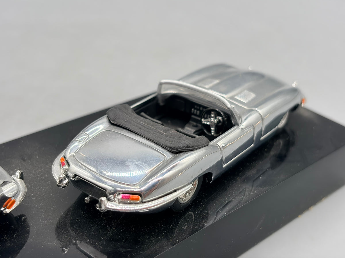 Modellautos 1:43 Corgi Jaguar E-Type Connoisseur Collection mit OVP