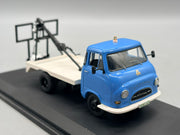 Modellautos 1:43 Schuco Hanomag Kurier mit Vitrine