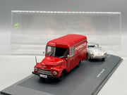 Modellautos 1:43 Schuco Opel Blitz + Porsche 356 mit Vitrine