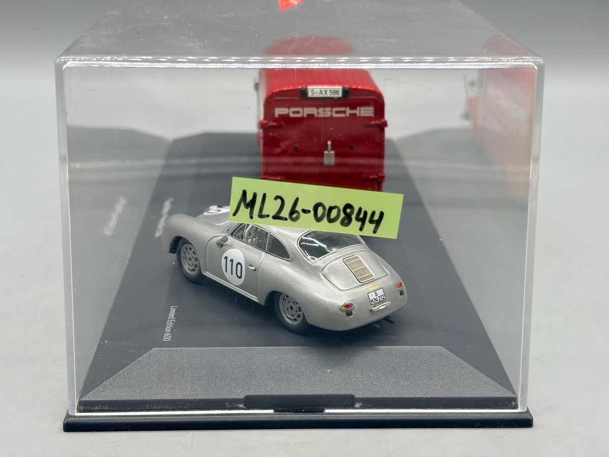 Modellautos 1:43 Schuco Opel Blitz + Porsche 356 mit Vitrine