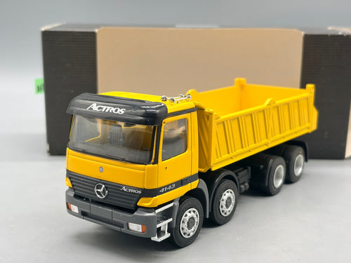 LKW Modell 1:43 NZG mercedes-Benz Actros 4143 Kipper mit OVP