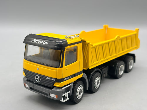 LKW Modell 1:43 NZG mercedes-Benz Actros 4143 Kipper mit OVP