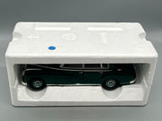 Modellautos 1:18 Norev Mercedes-Benz 300 W186 / Adenauer mit OVP