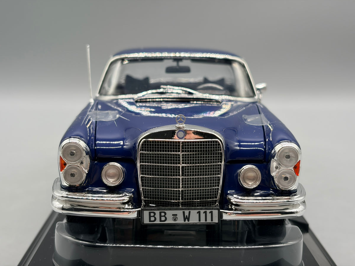 Modellautos 1:18 Norev Mercedes-Benz 280 SE Coupe mit OVP