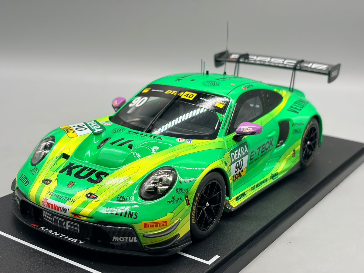 Modellautos 1:18 IXO Porsche GT3 R DTM 2024 A.Güven #90 mit OVP
