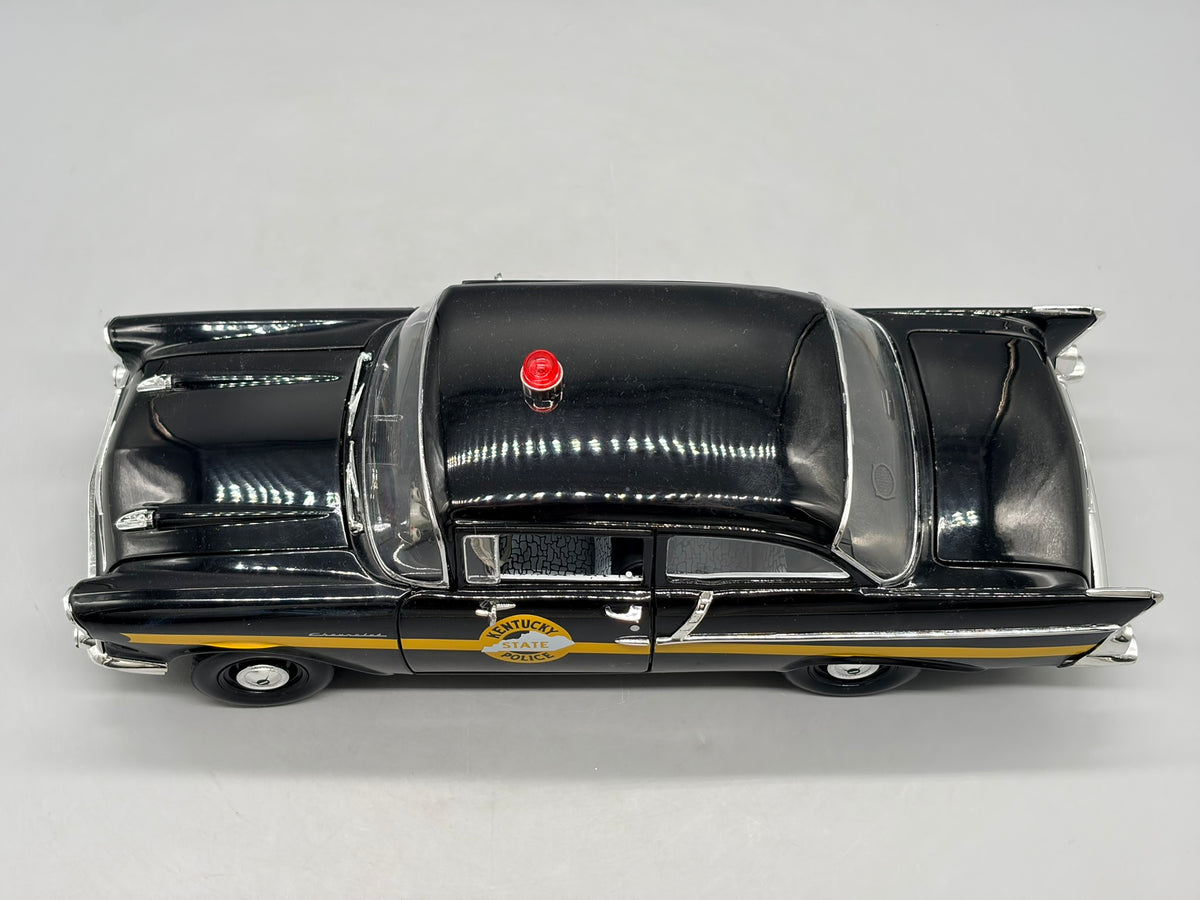 Modellautos 1:18 Highway61 Chevrolet 150 Sedan Kentucky State Police mit OVP
