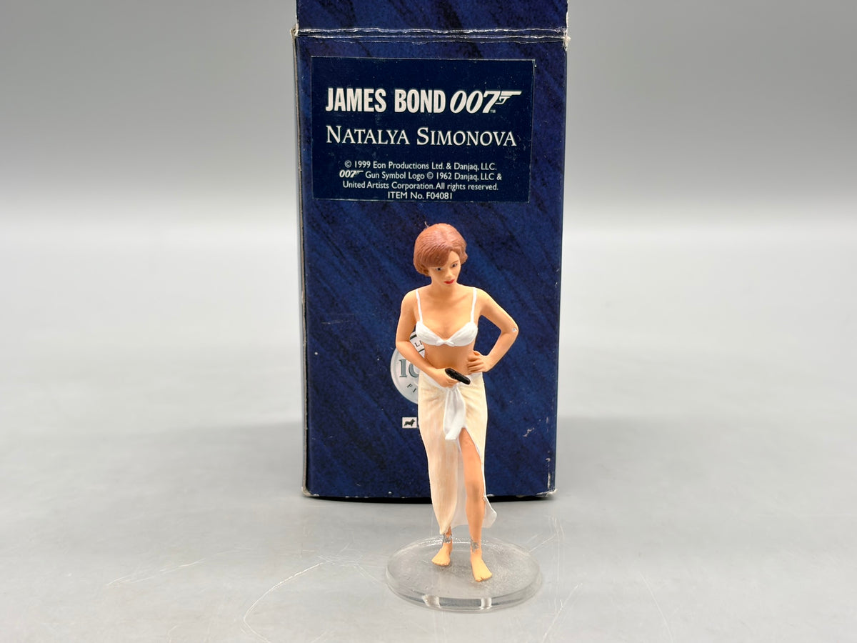 Modellfigur ca85mm Corgi James Bond 007 Natalya Simonova mit OVP
