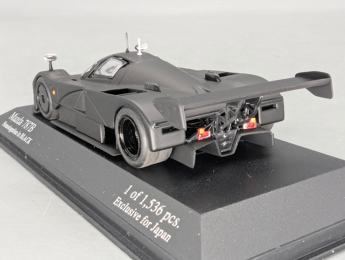 Modellautos 1:43 Minichamps Mazda 787B Homologation Black OVP