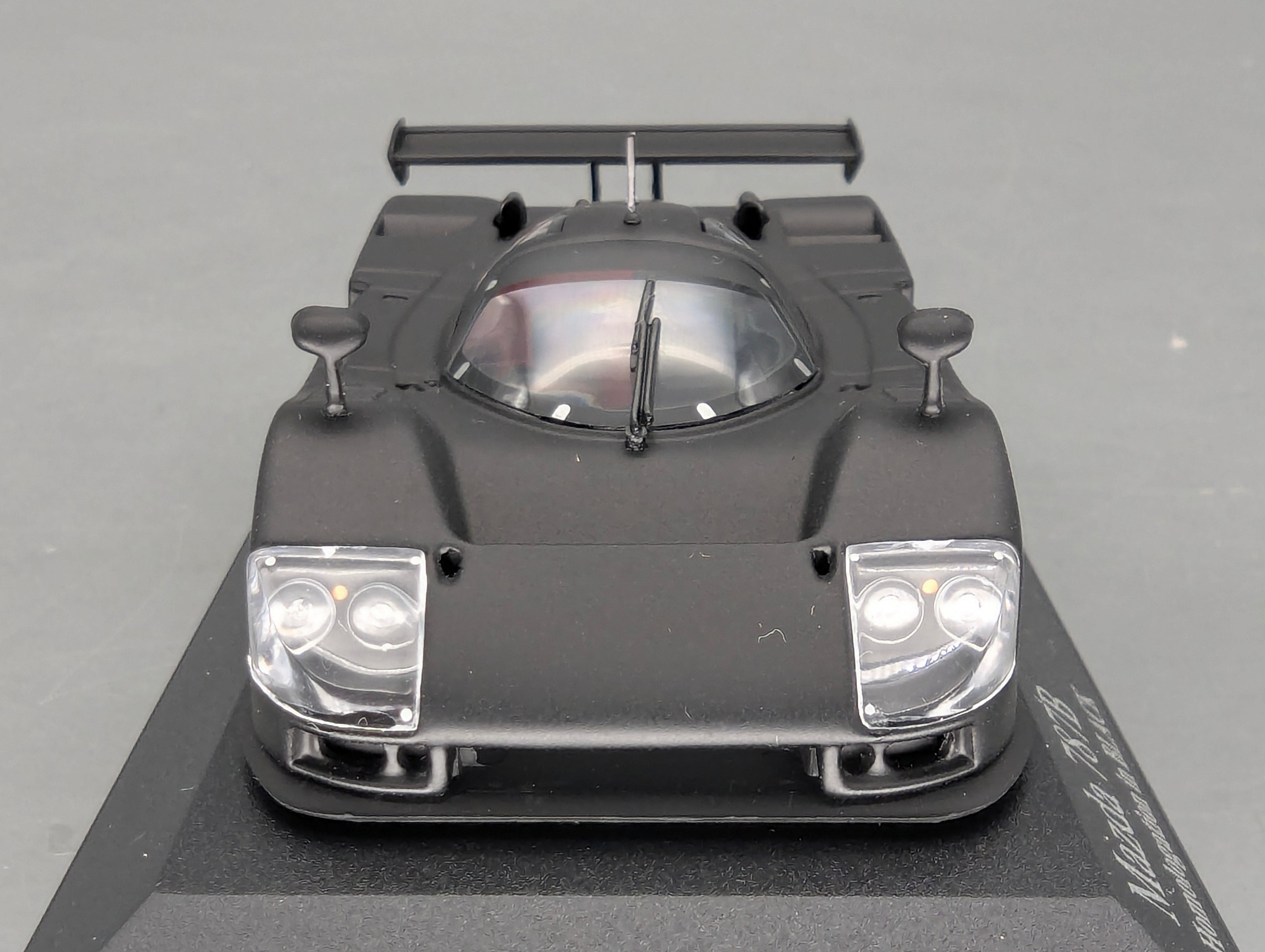 Coches a escala 1:43 Minichamps / Kyosho Mazda 787B Homologación Negro Precintado