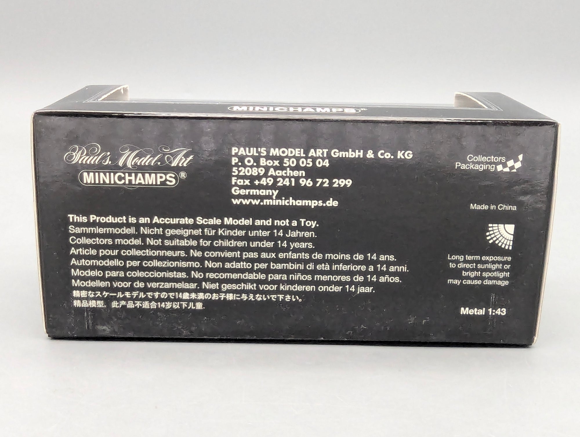 Modellautos 1:43 Minichamps Mazda 787B Homologation Black OVP