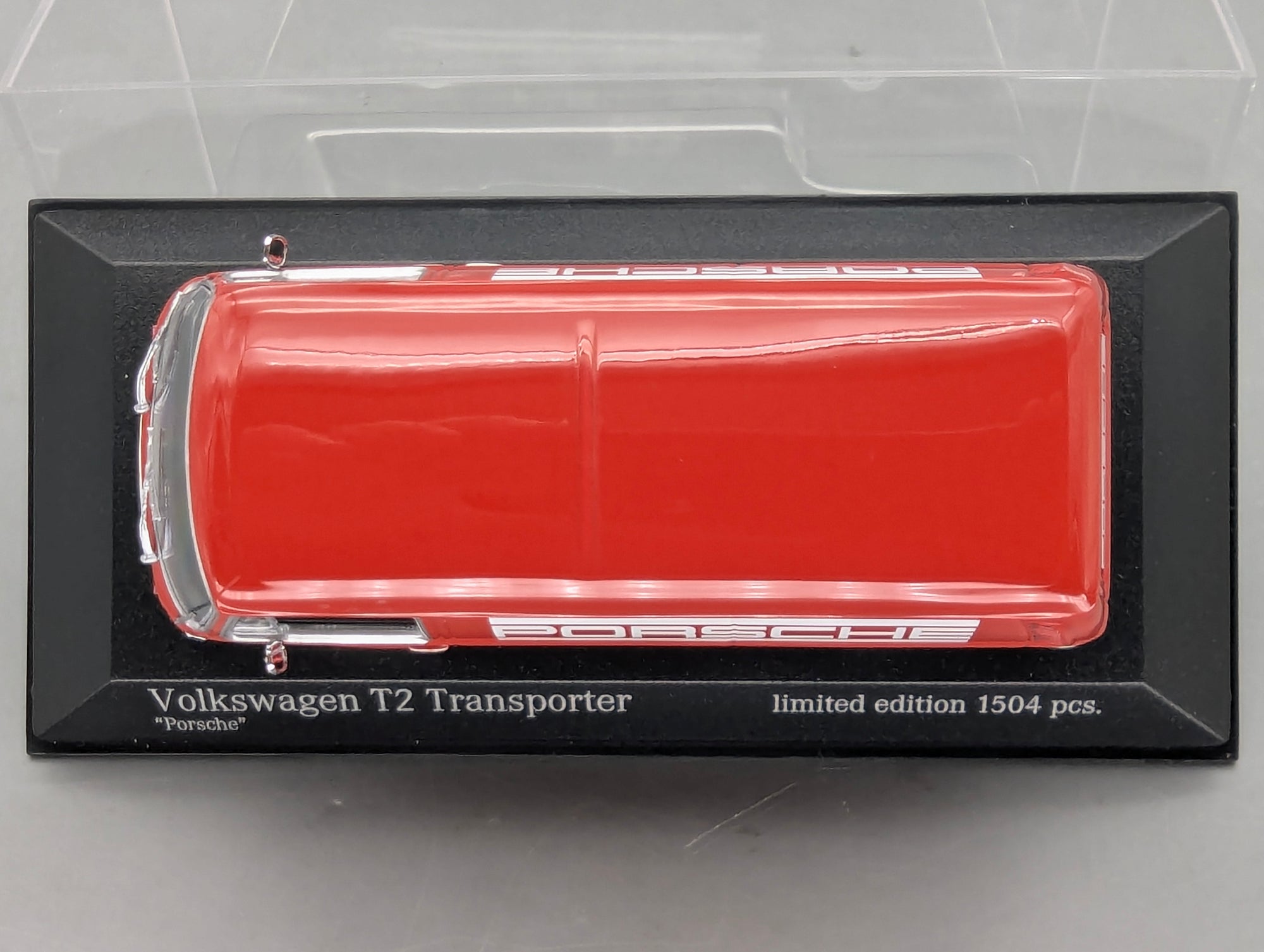 Modelos de coches 1:43 Minichamps Volkswagen VW T2 Transporter Porsche Rojo con embalaje original