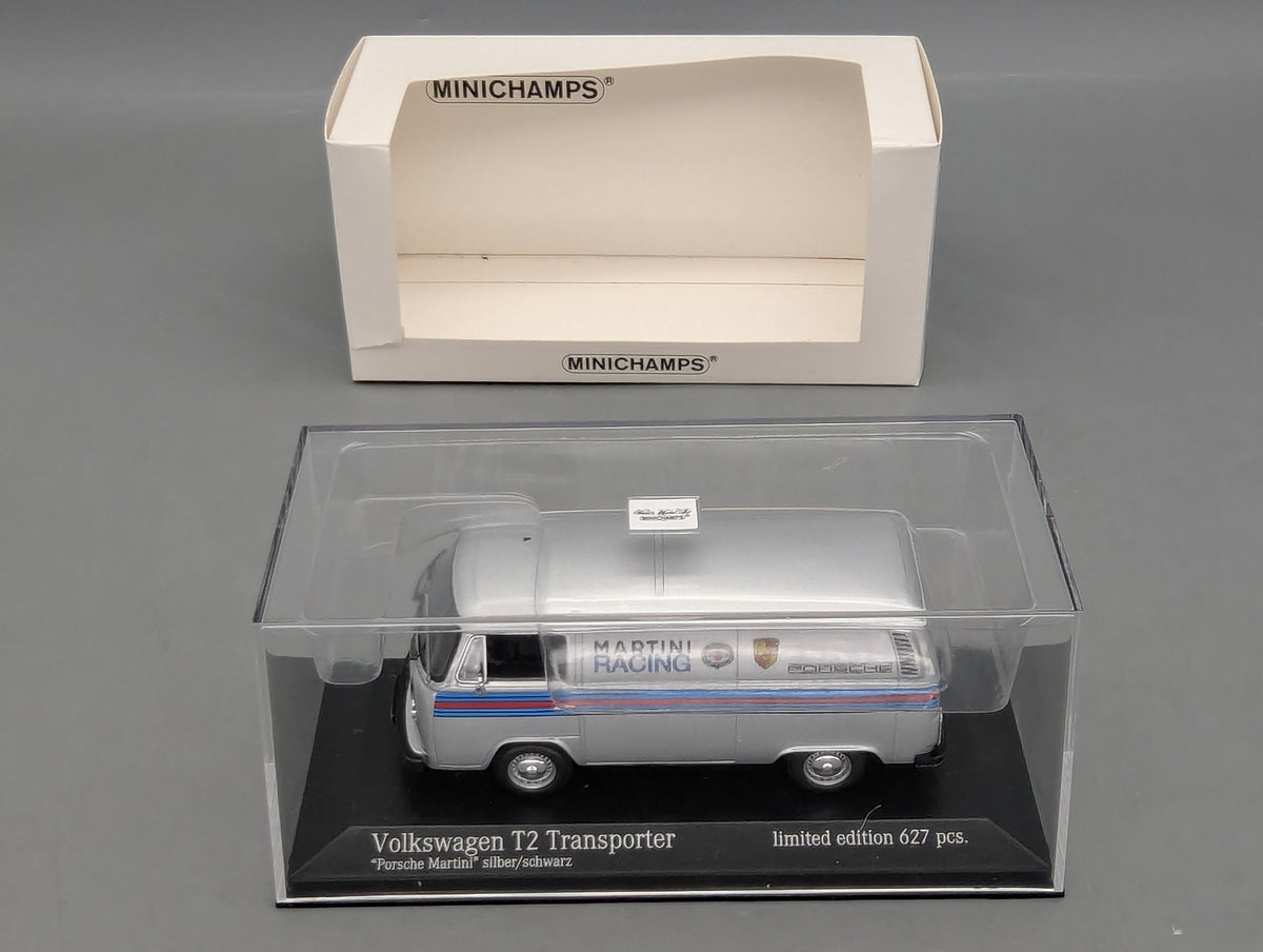 Coches a escala 1:43 Minichamps Volkswagen VW T2 Transporter Porsche Martini Plata con embalaje original