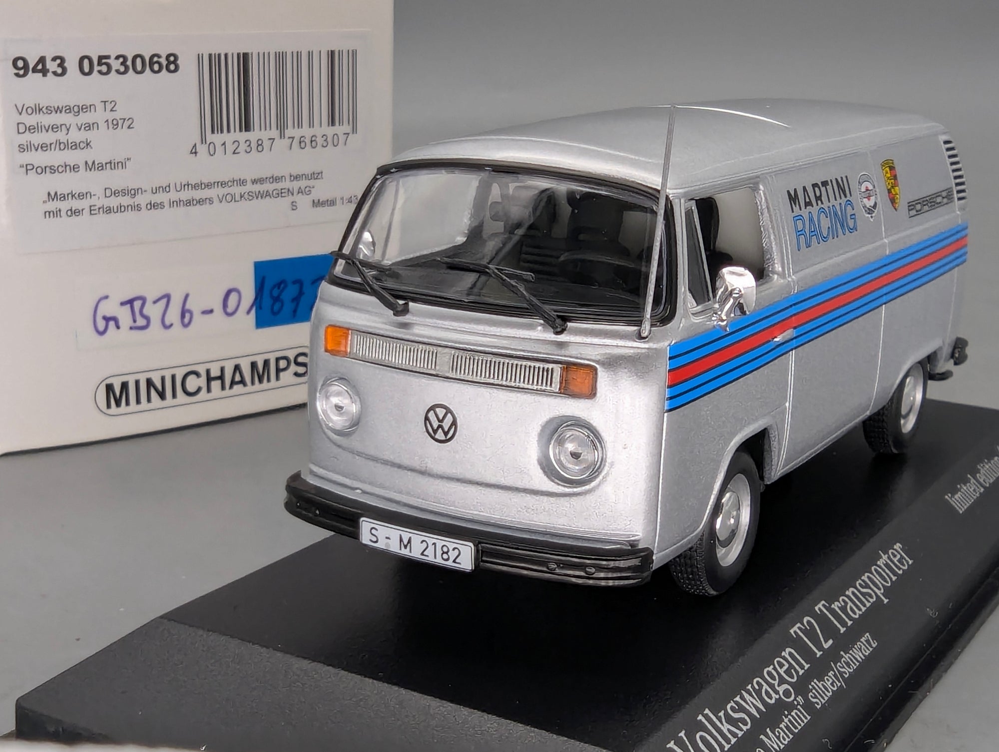 Coches a escala 1:43 Minichamps Volkswagen VW T2 Transporter Porsche Martini Plata con embalaje original