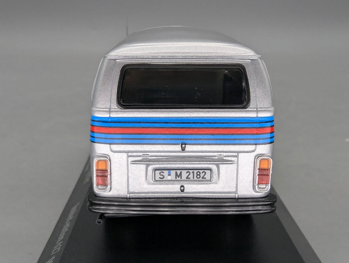 Coches a escala 1:43 Minichamps Volkswagen VW T2 Transporter Porsche Martini Plata con embalaje original