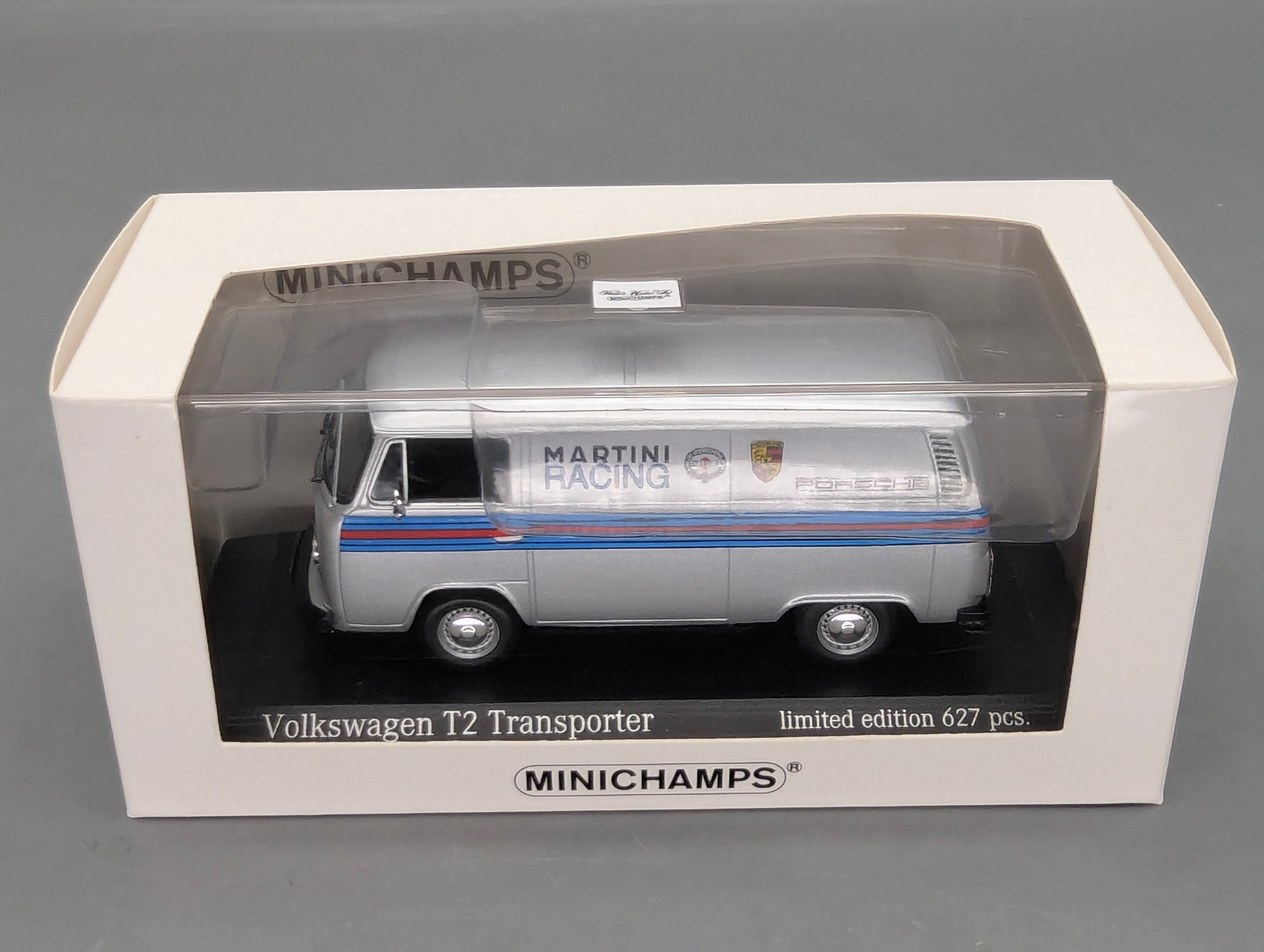 Coches a escala 1:43 Minichamps Volkswagen VW T2 Transporter Porsche Martini Plata con embalaje original