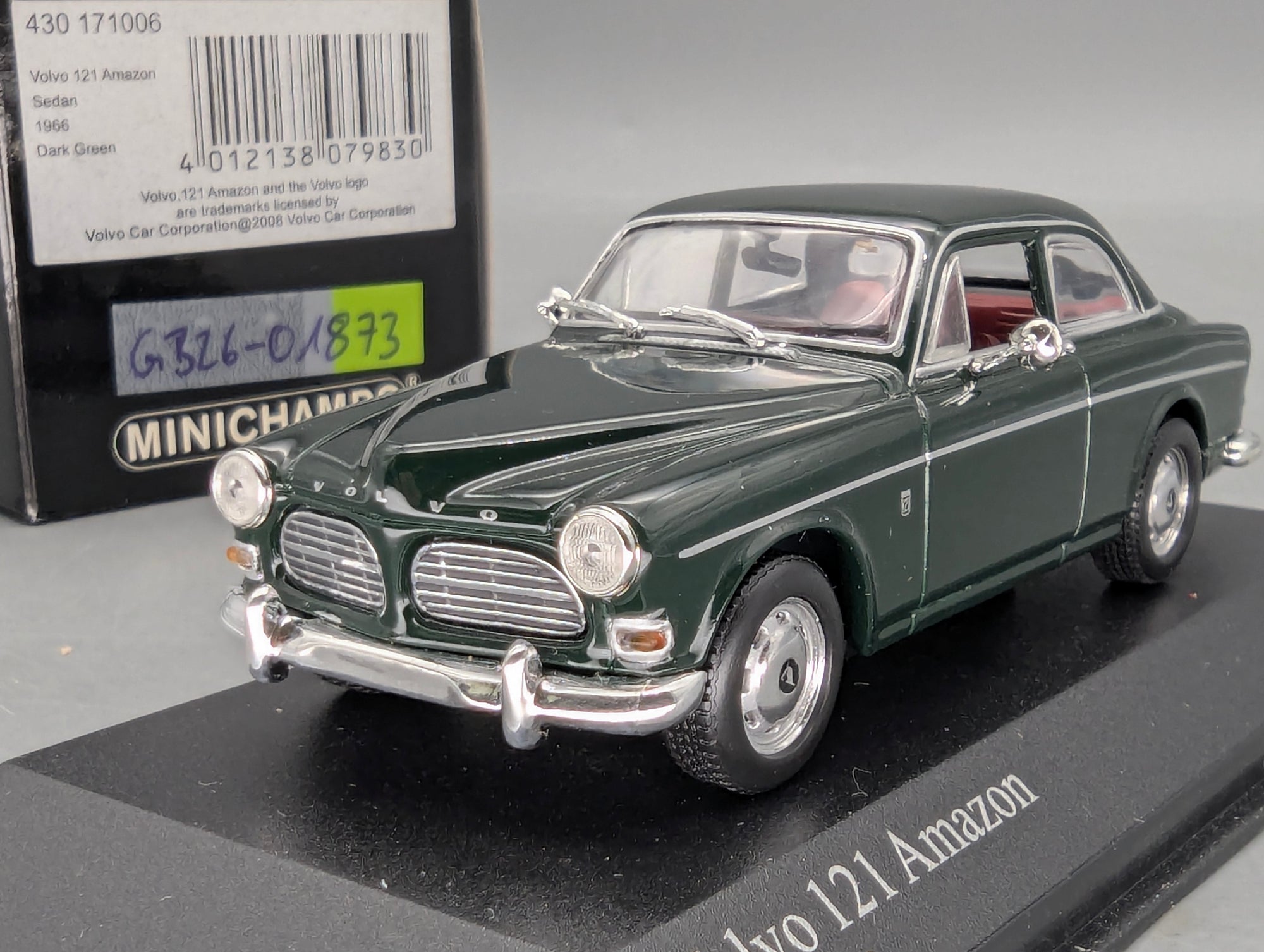 Modelos de coches 1:43 Minichamps Volvo 121 Amazon Sedán 1966 Verde oscuro con embalaje original