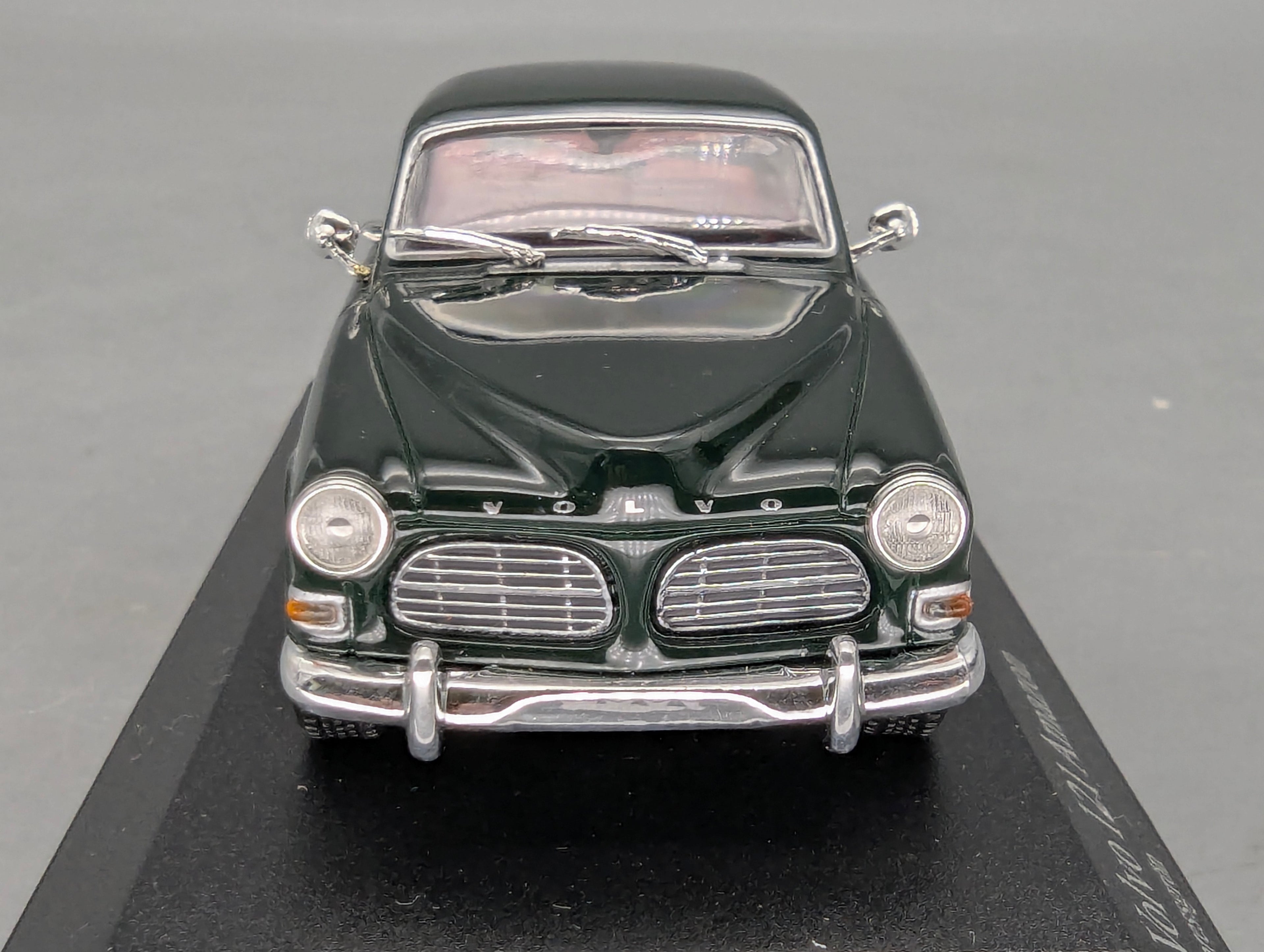 Modellautos 1:43 Minichamps Volvo 121 Amazon Sedan 1966 Dark Green mit OVP
